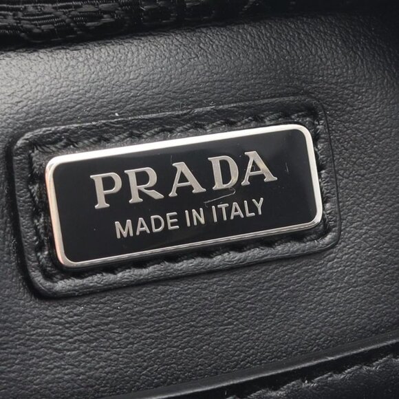 Prada Shoulder Bag Brick 2 Vh070 Black Patent Leather Brick Shoulder Bag - Picture 4 of 8